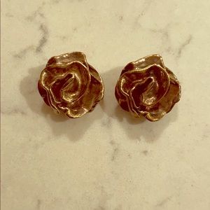 Vintage silver stud earrings